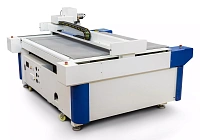 Планшетный режущий плоттер XP-1615F