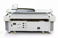 Планшетный режущий плоттер LT-1615F