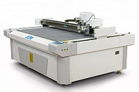 Планшетный режущий плоттер LT-1010F